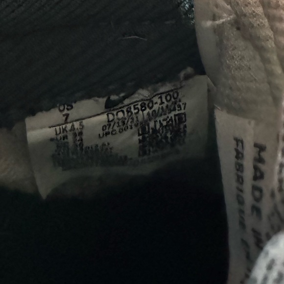 Nike dunk low vintage green women’s 7 - Picture 6 of 6